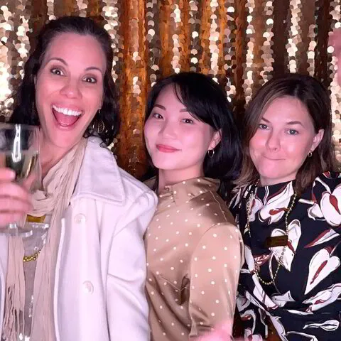 digital photo booth rental 23 4308013 1 One, Two, Smile! Photobooth