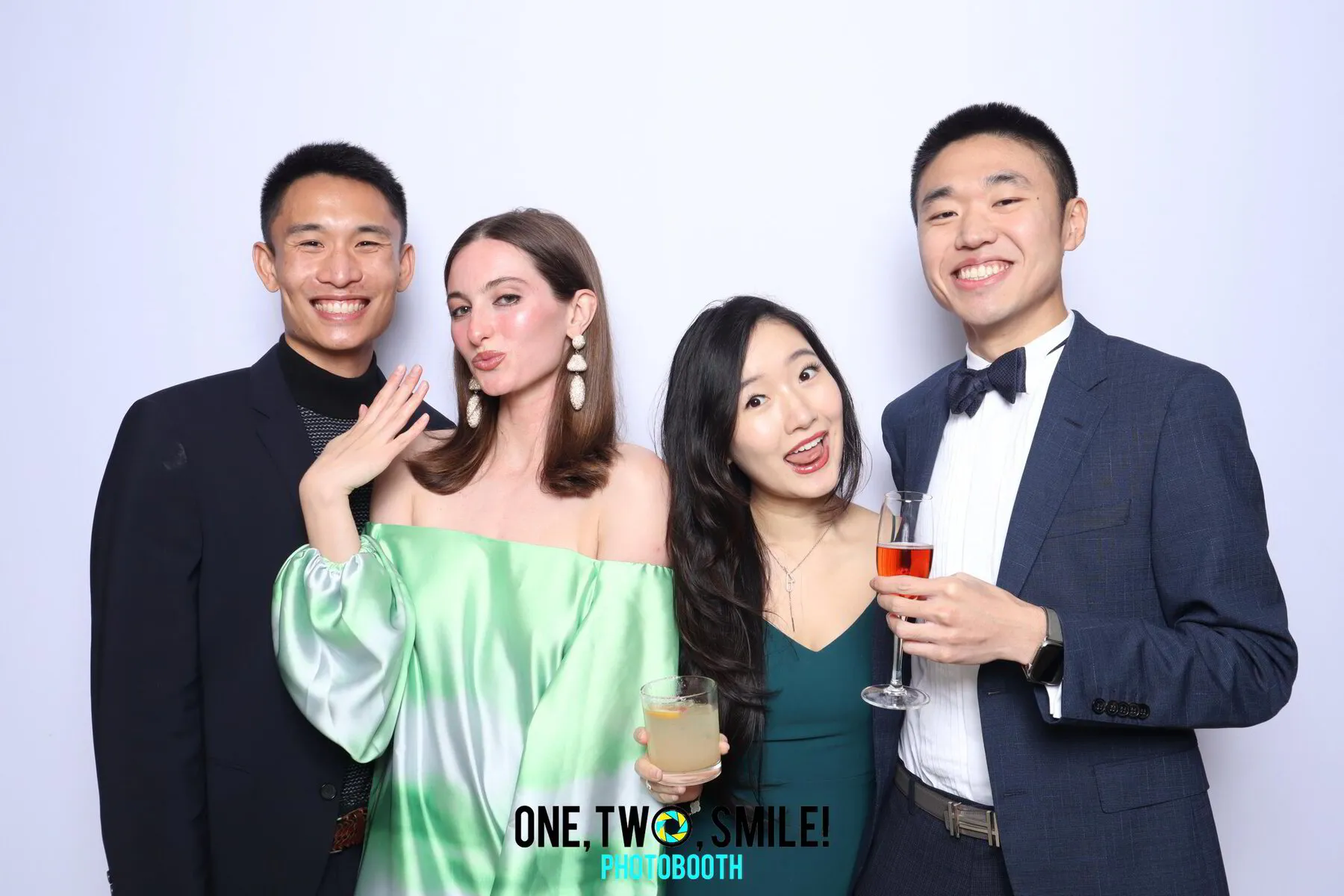 wedding-group-photo-couples-1215880