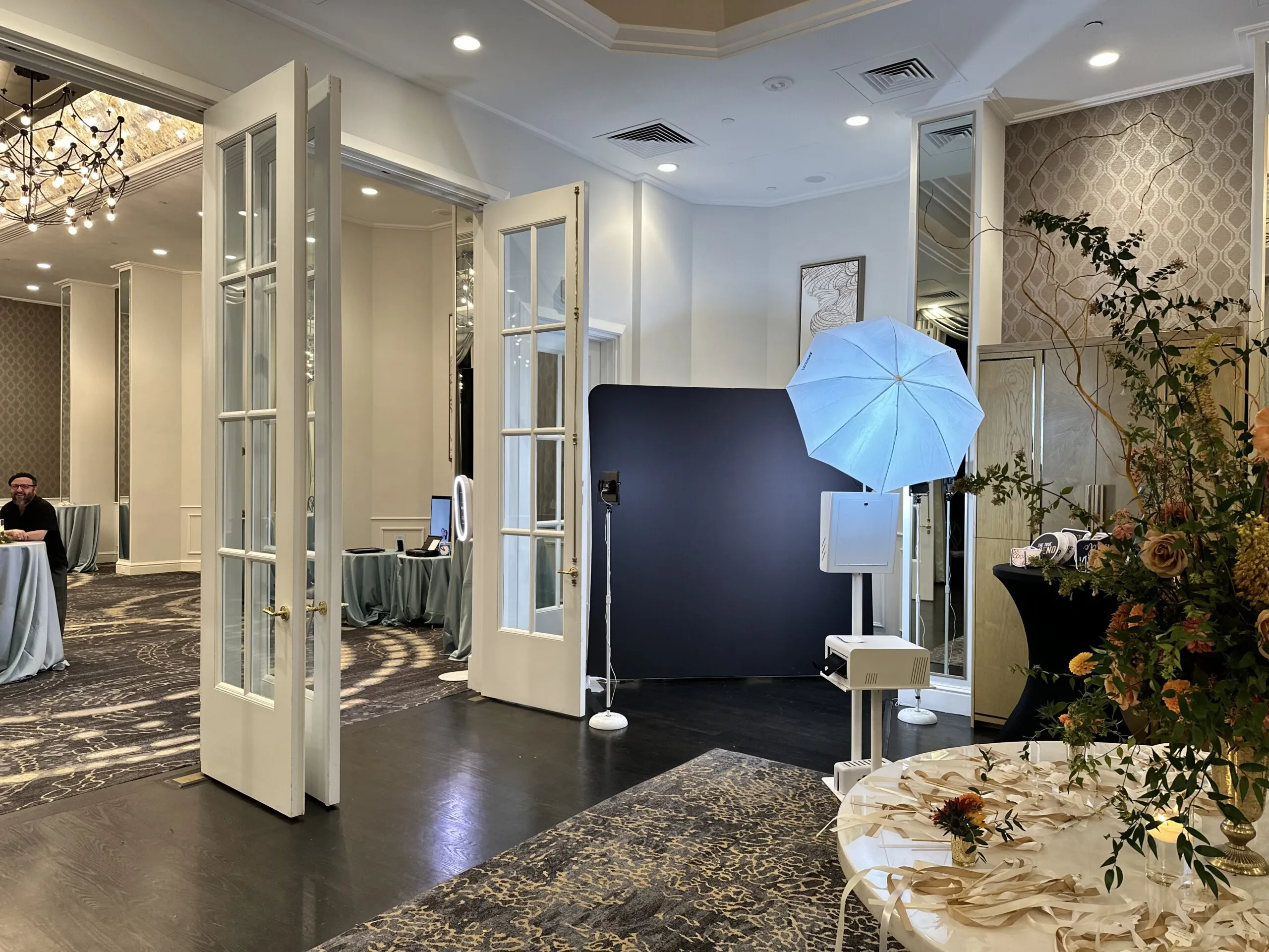 glam 2 scaled One, Two, Smile! Photobooth